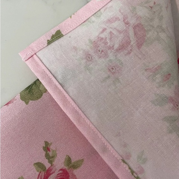 Shabby Chic Cottage Roses Farmhouse Decorative Tea Dish Towel and Pot Holder Set - Picture 5 of 9